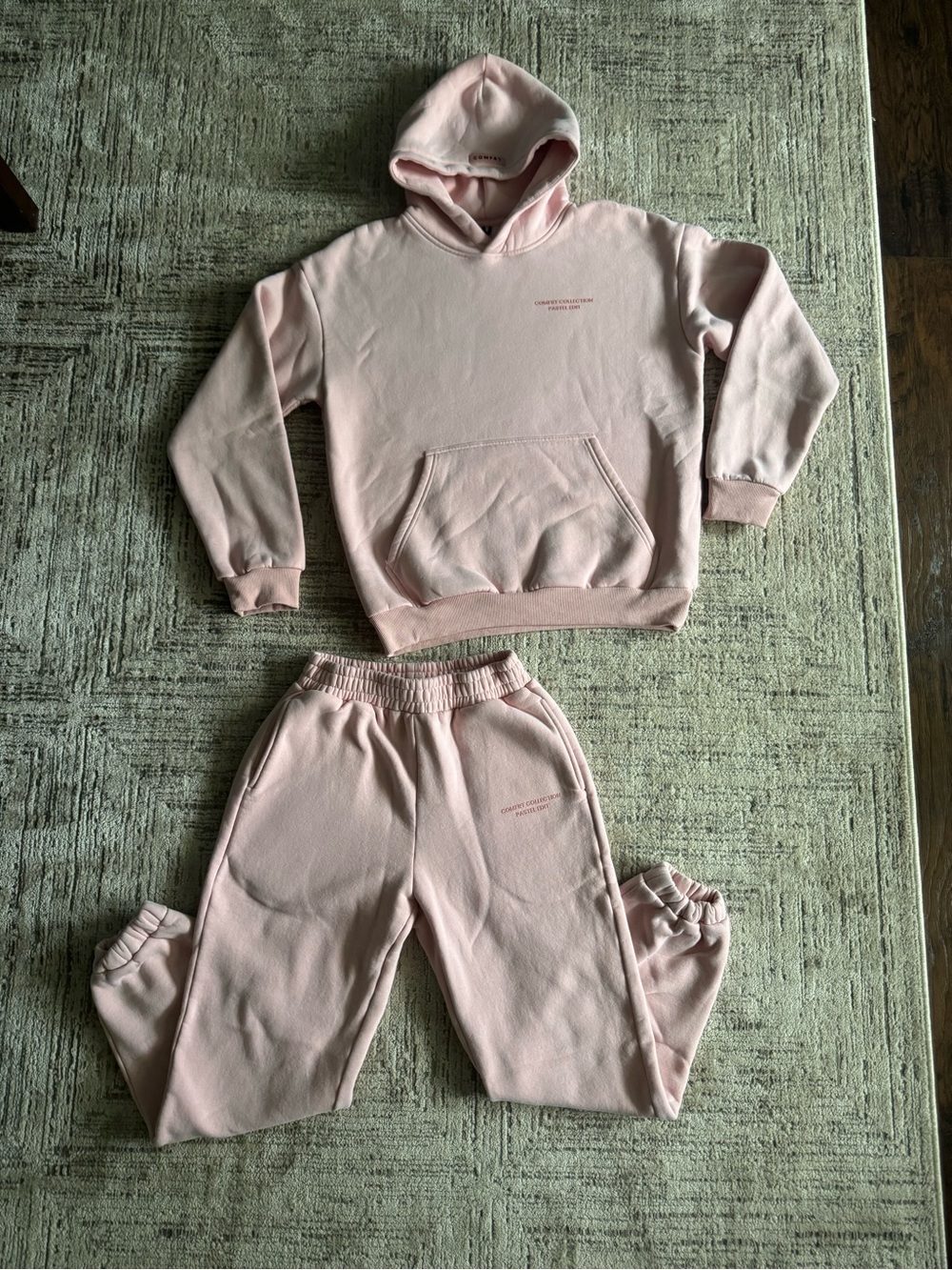 Women's Pink Hoodie & Jogger Set - Cozy Sweat Set